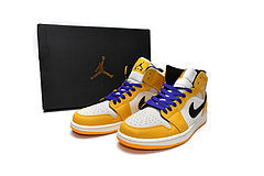 Air Jordan 1 Mid SE Lakers Reps Sneaker 852542-700