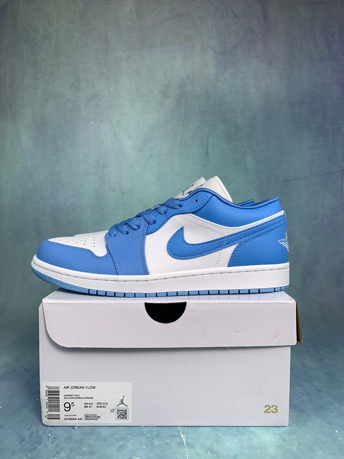 Air Jordan 1 Low UNC Unisex Sneakers AO9944-441