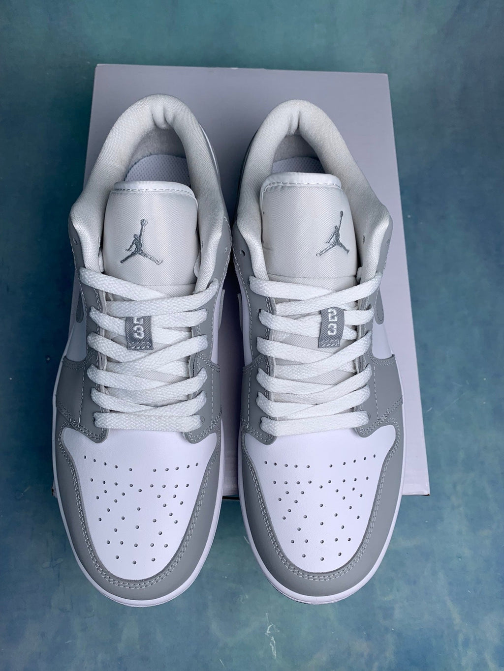 Air Jordan 1 Low Fog Grey Unisex Sneakers DC0774-105