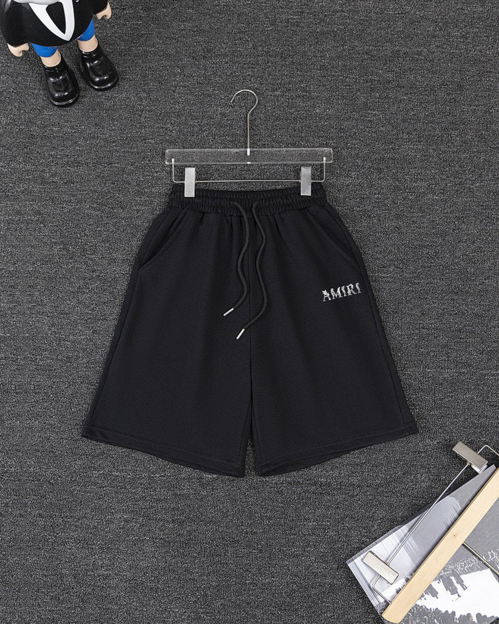 Amiri Vintage Text Graphic Short‑Sleeve T‑Shirt & Drawstring Shorts Two‑Piece Set