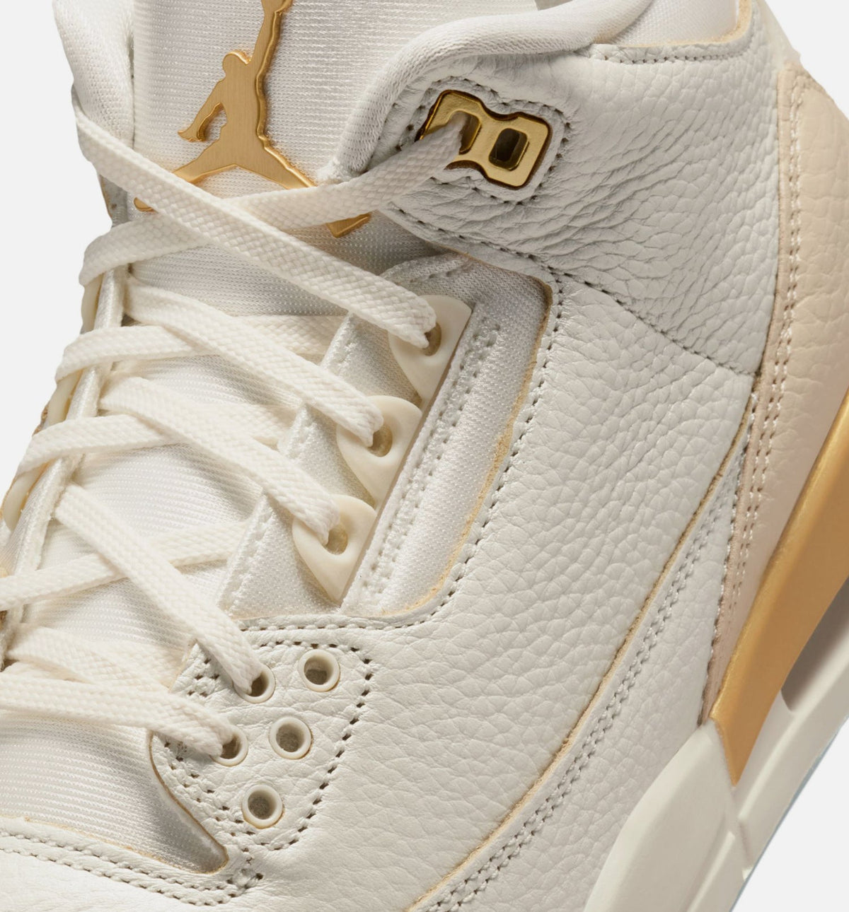 Air Jordan 3 Retro 'Sail and Pale Ivory' Women's Lifestyle Shoes - Sail/Team Gold/Pale Ivory/Metallic Gold/Ice