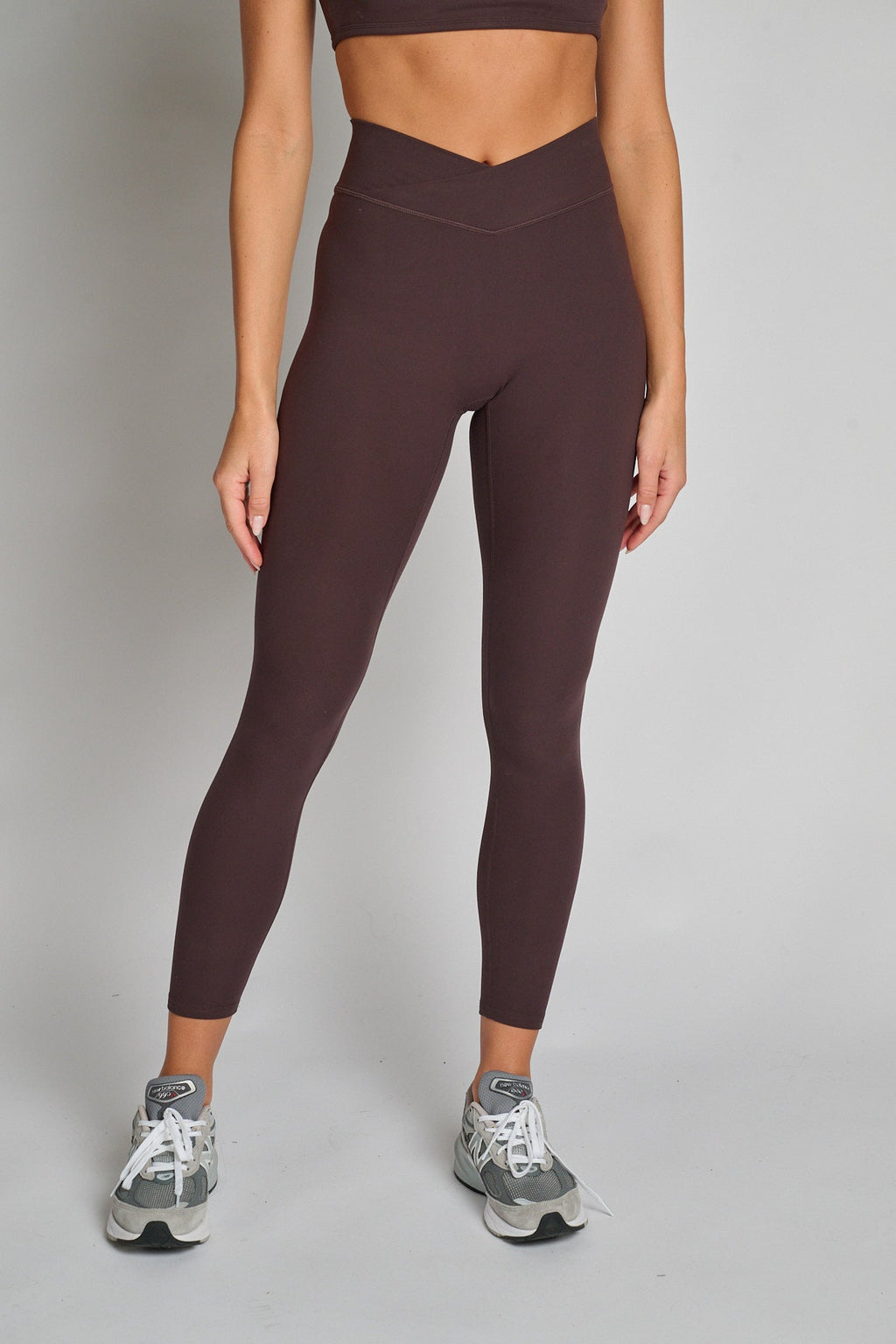 The V Legging