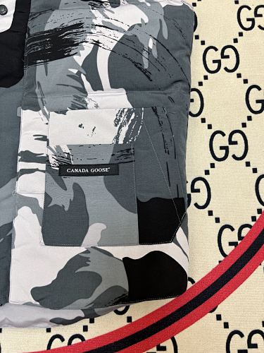 Canada Goose Camo Freestyle Crew Down Vest