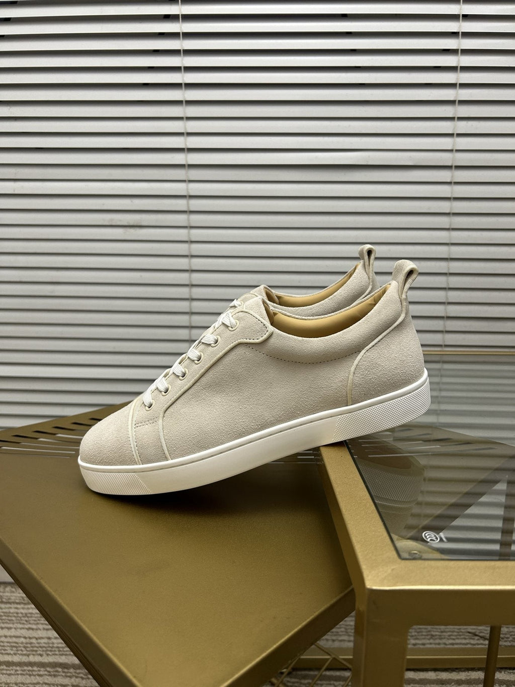 Christian Louboutin Light Beige Low-Top Sneakers