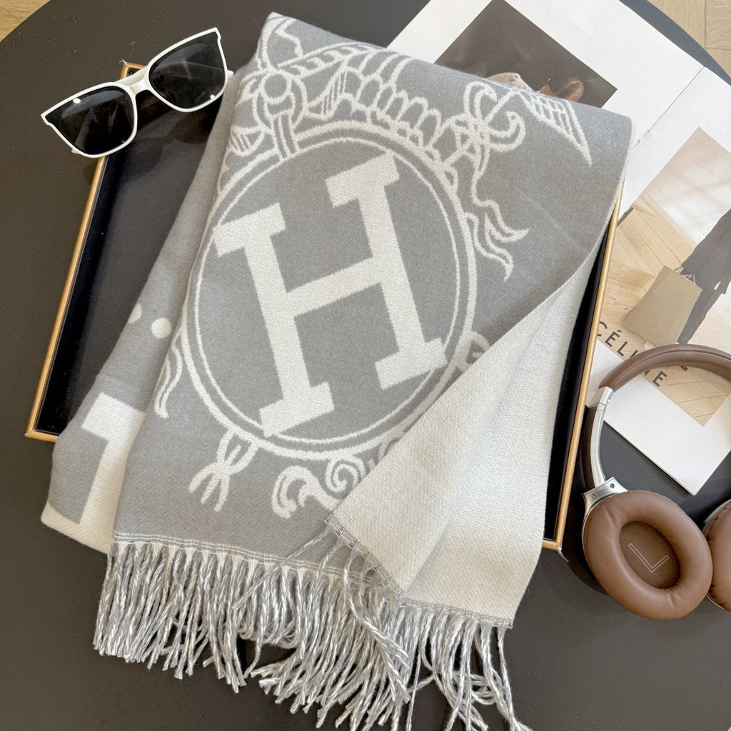Fringed Knit Scarf with Ornamental Motif